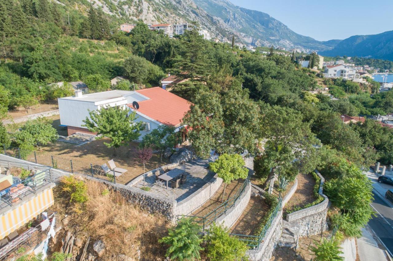 Villa Biskupovic With Stunning Views Kotor Eksteriør billede